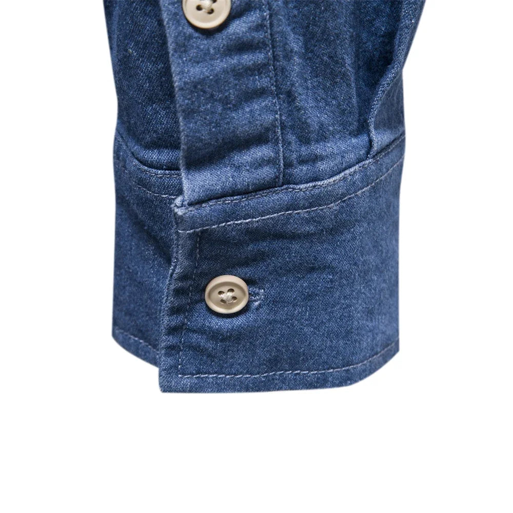 Hunter | Men’s Light Blue Denim Button-Up Shirt